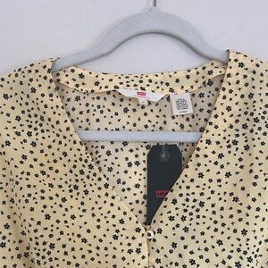 Levi's Spring Floral Top Yellow